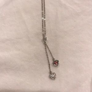 Dangling heart necklace